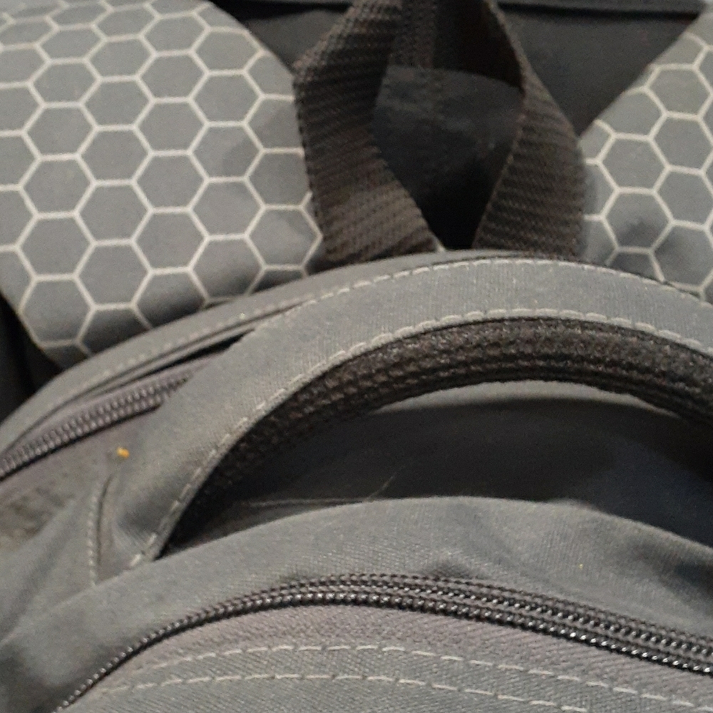 Evolve grey/black large backpack - Picture 10 of 16